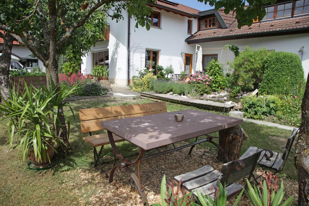 Ferienappartement Eninger Fleischwangen Esterno foto